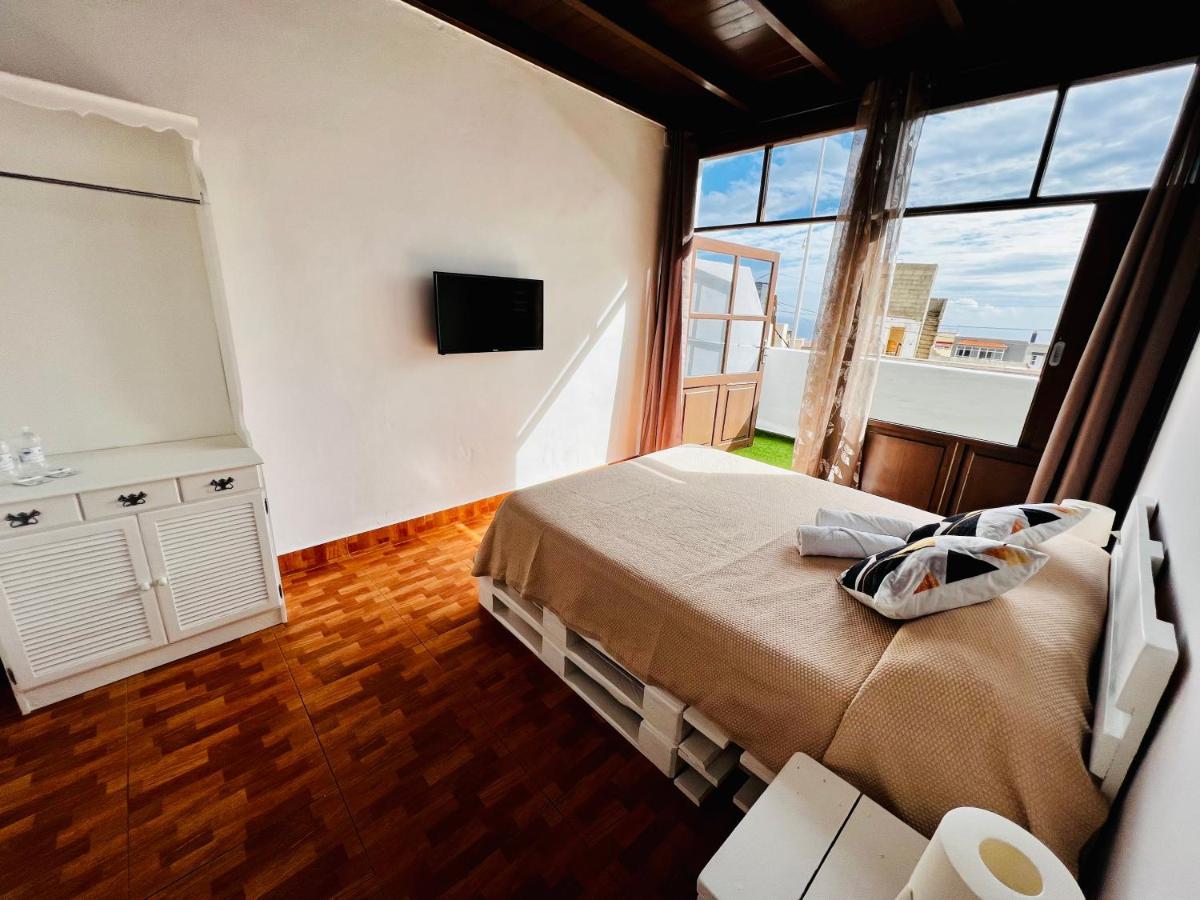El Jardin De Iris Bed & Breakfast Santa Cruz de Tenerife Eksteriør bilde